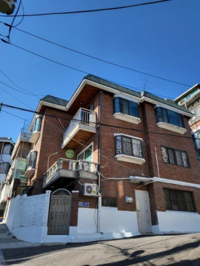 Aroha house for Foreign guests only
